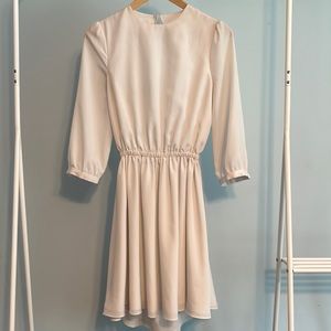 White sample mini dress long sleeve